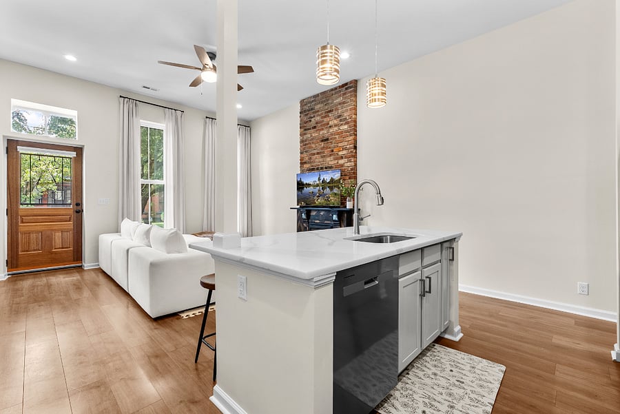Furnished Finder property 1016300_1 photo 3