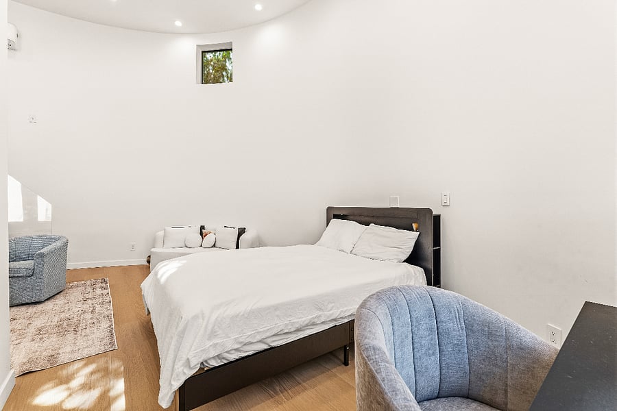Furnished Finder property 1016355_1 photo 3