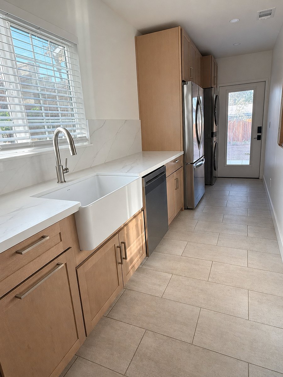 Full kitchen with all appliances. Coffee maker included