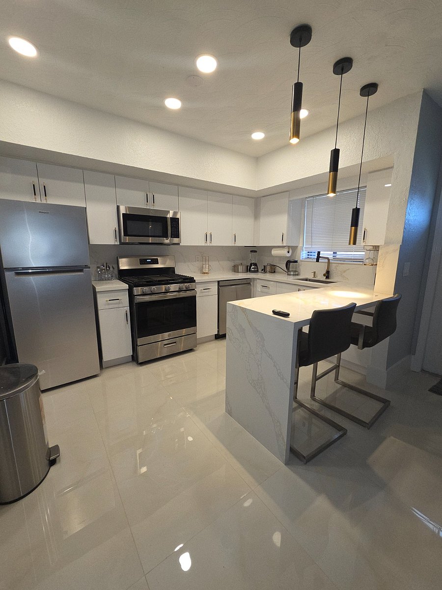 Furnished Finder property 1016370_1 photo 4