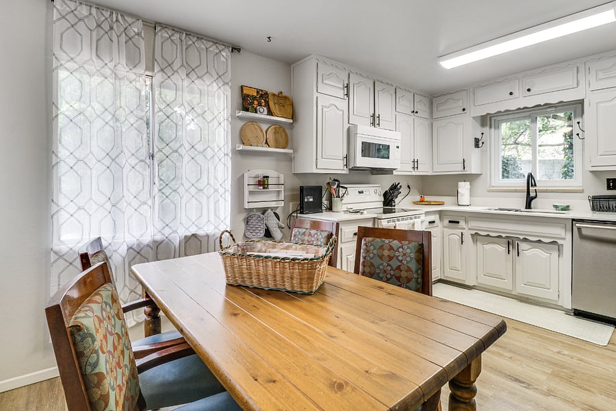 Furnished Finder property 1016372_1 photo 23
