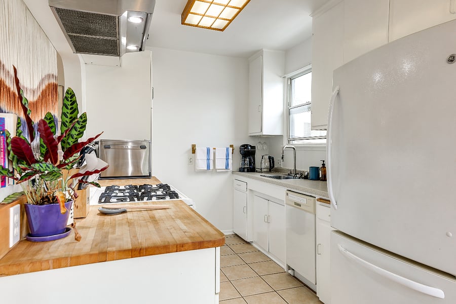 Furnished Finder property 1016382_1 photo 9