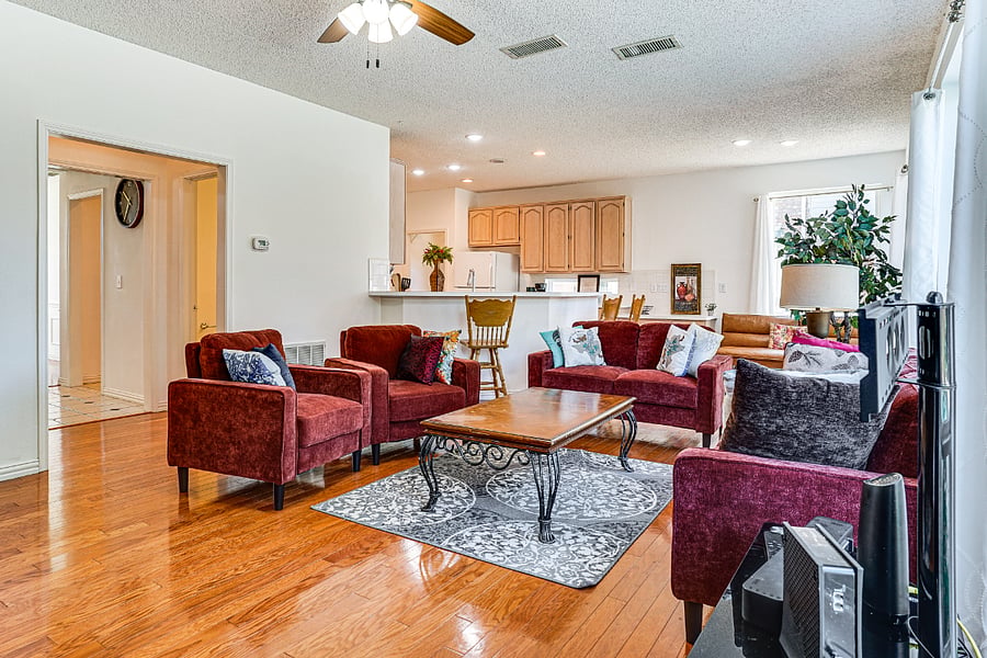 Furnished Finder property 1016386_1 photo 35