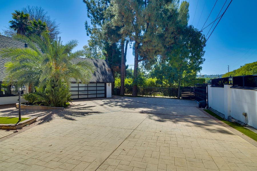 Furnished Finder property 1016387_1 photo 3