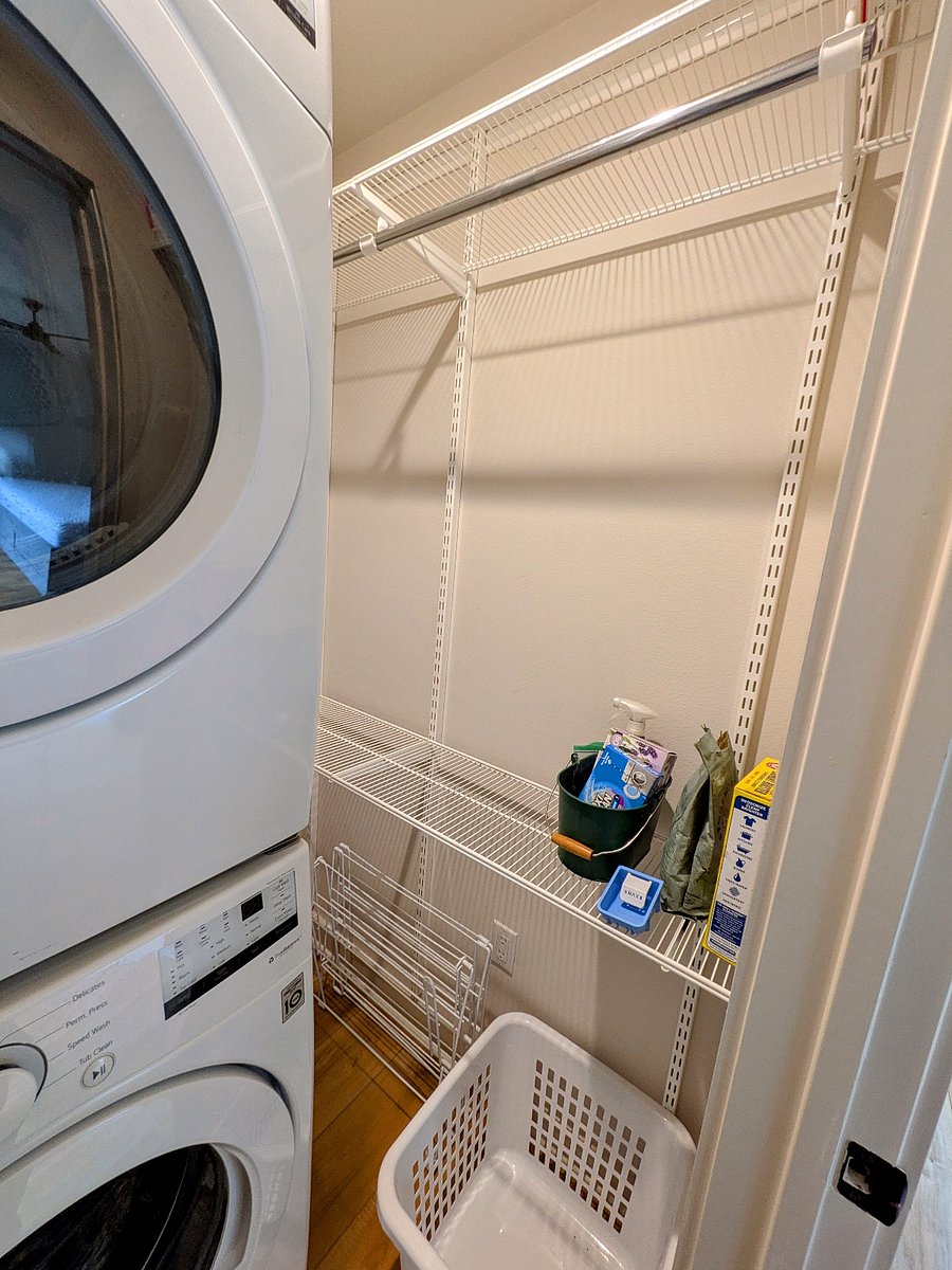 Laundry detergent and dryer sheets provided to start your stay.