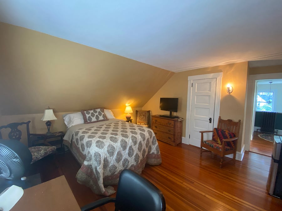 Furnished Finder property 1016406_1 photo 3