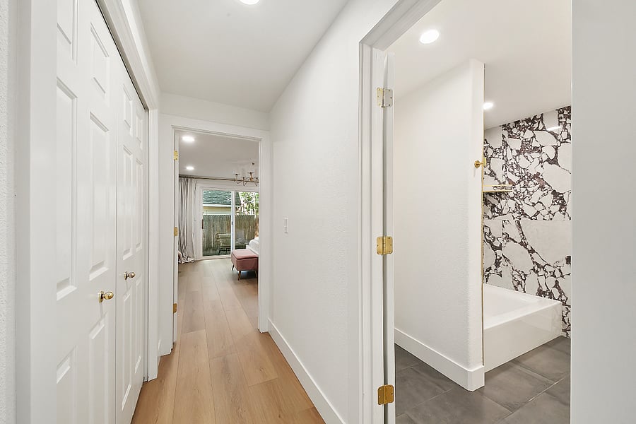 Furnished Finder property 1016409_1 photo 27