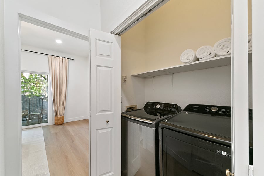 Furnished Finder property 1016409_1 photo 18