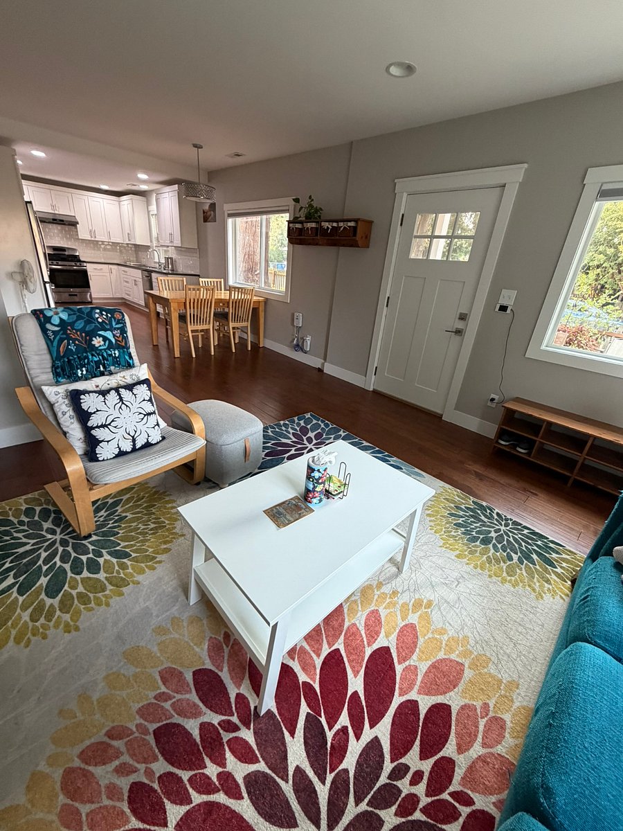 Furnished Finder property 1016412_1 photo 3