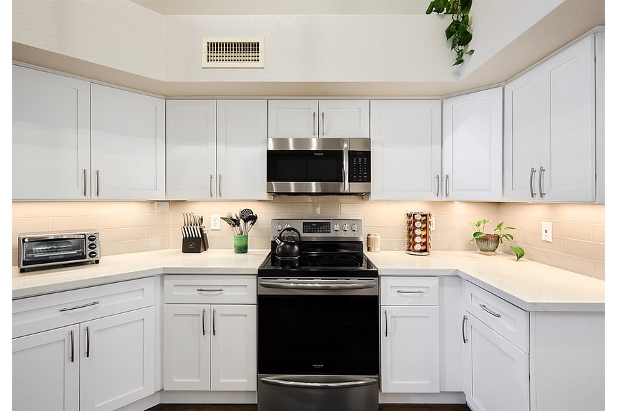 Furnished Finder property 1016414_1 photo 16