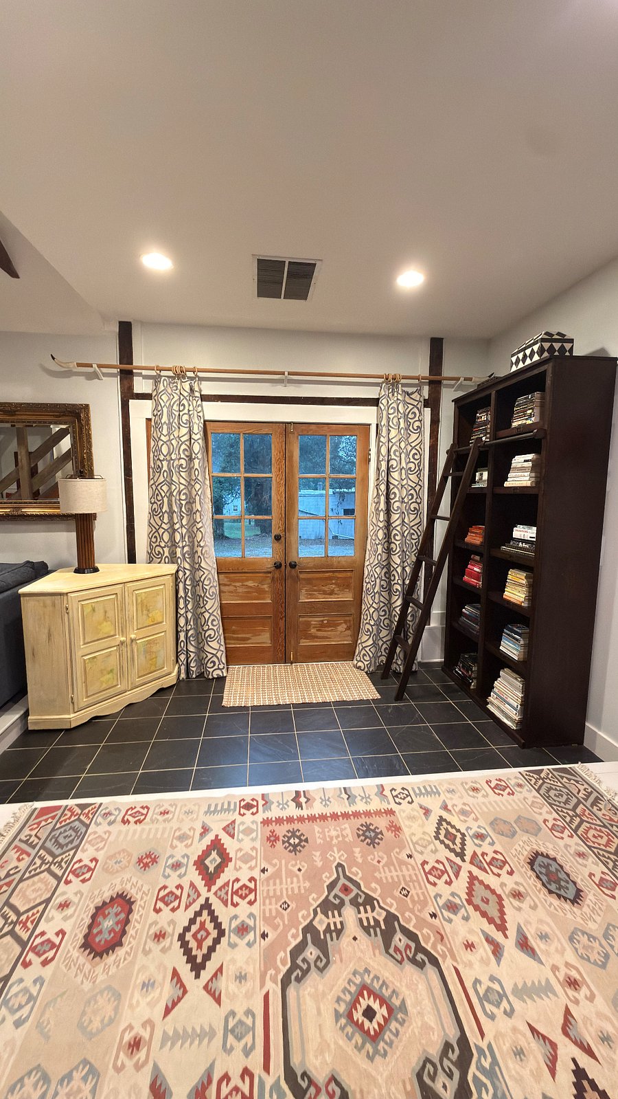 Furnished Finder property 1016428_1 photo 17