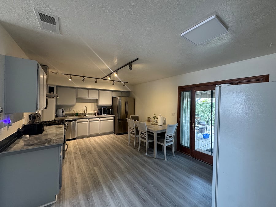 Furnished Finder property 1016431_1 photo 1