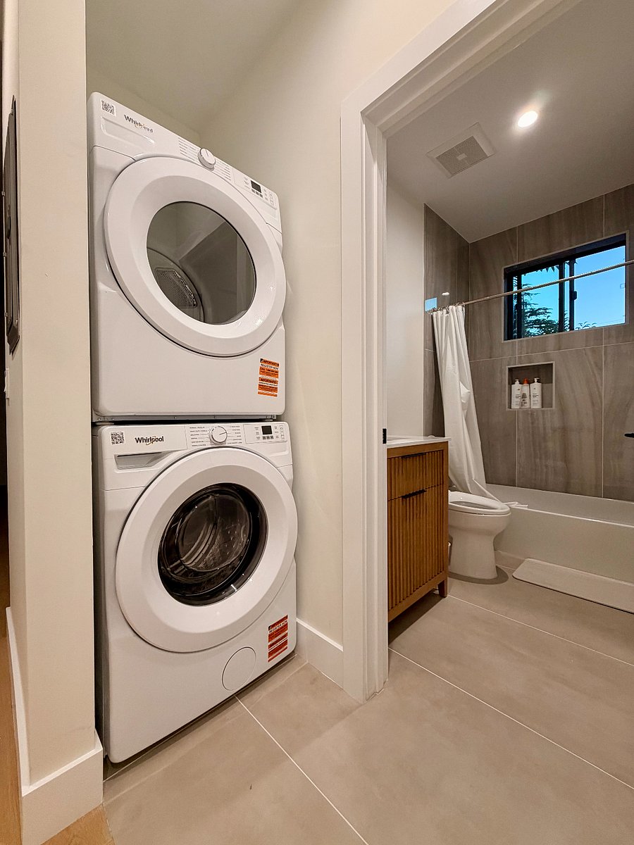 Furnished Finder property 1016447_1 photo 8
