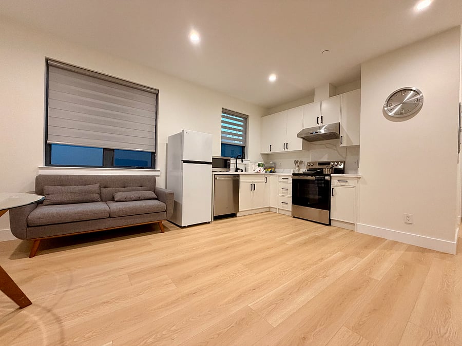 Furnished Finder property 1016447_1 photo 3