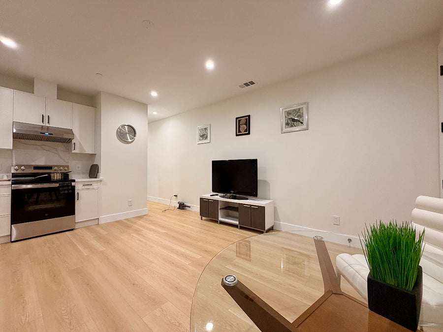 Furnished Finder property 1016447_1 photo 4