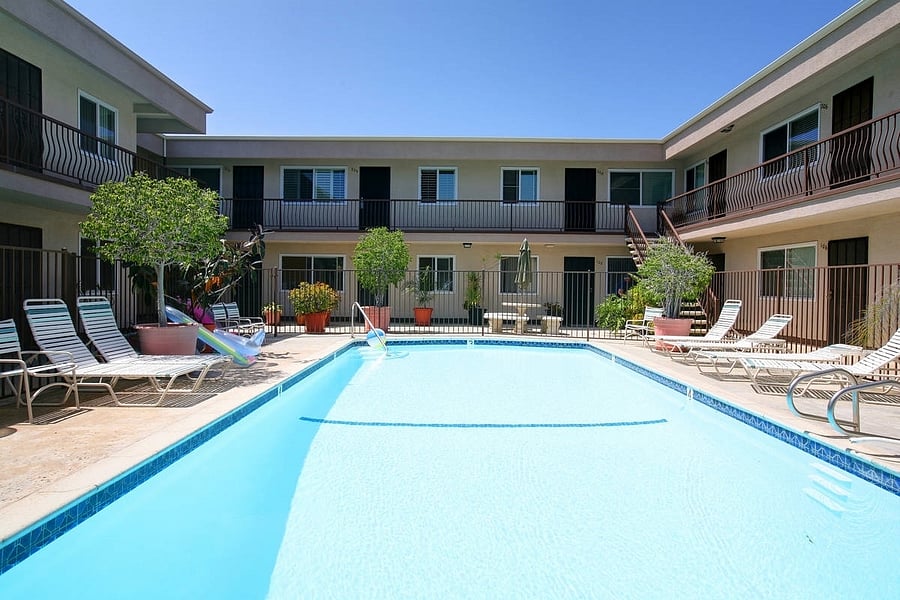 Furnished Finder property 1016456_1 photo 13