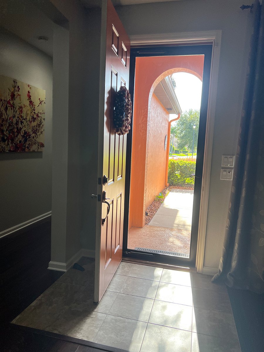 Furnished Finder property 1016508_1 photo 2