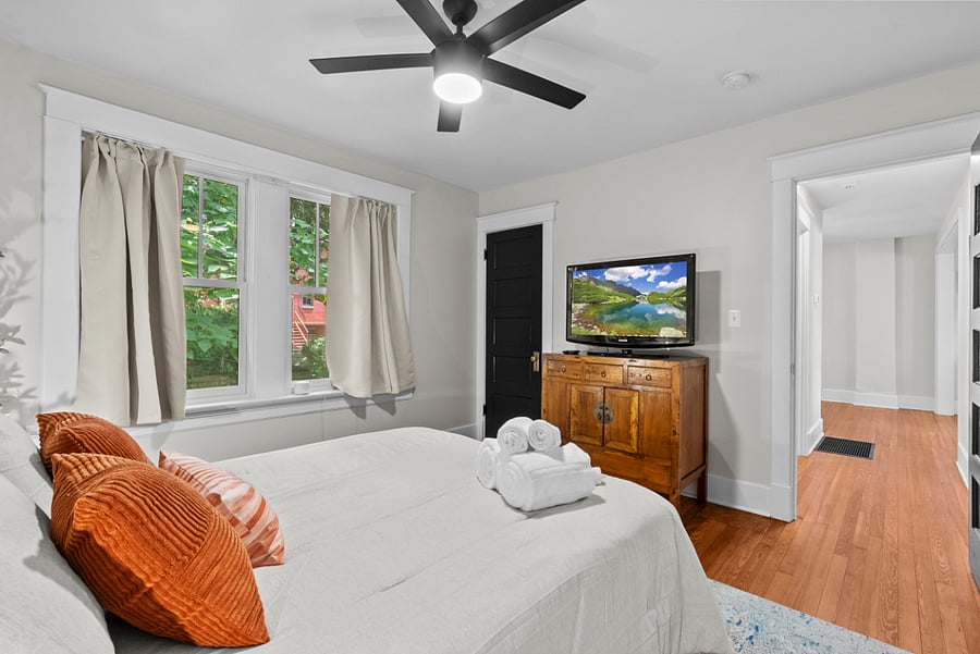Furnished Finder property 1016517_1 photo 13
