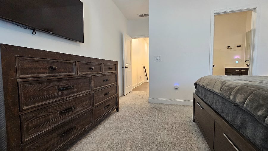Furnished Finder property 1016518_1 photo 11