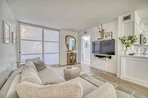 Furnished Finder property 1016524_1 photo 5