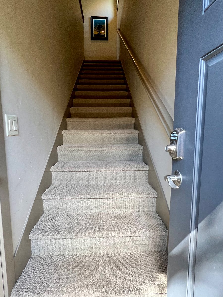 Internal stairs