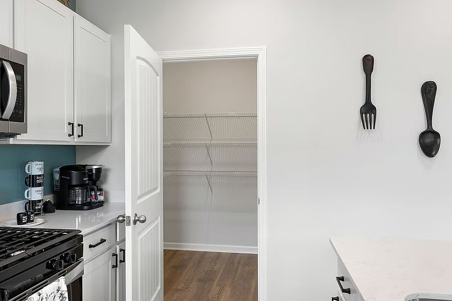 Furnished Finder property 1016553_1 photo 4