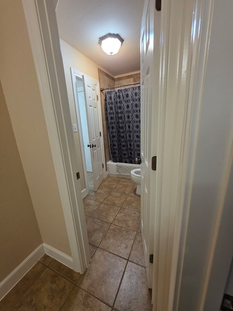 Furnished Finder property 1016566_1 photo 32