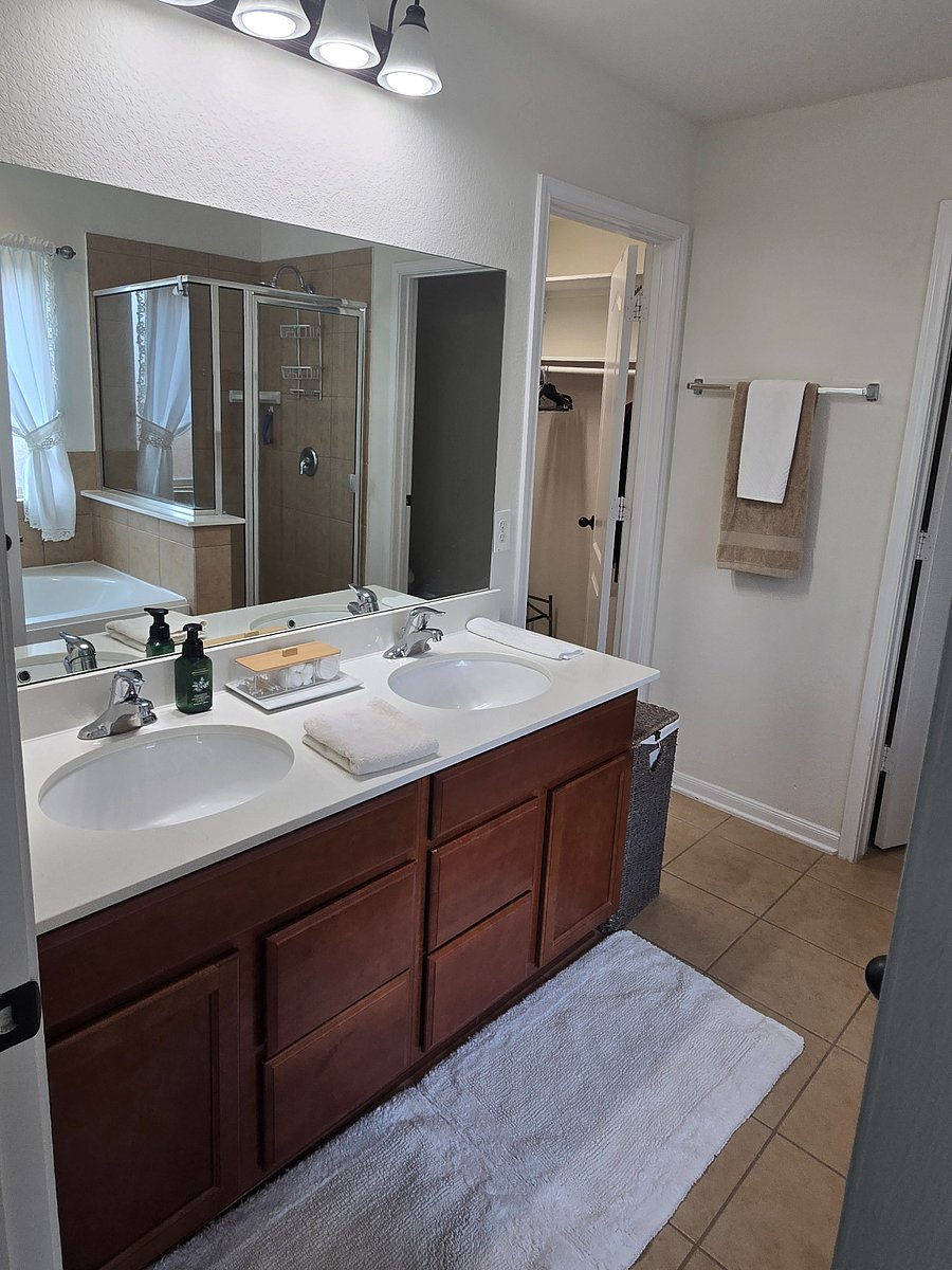 Furnished Finder property 1016573_1 photo 8