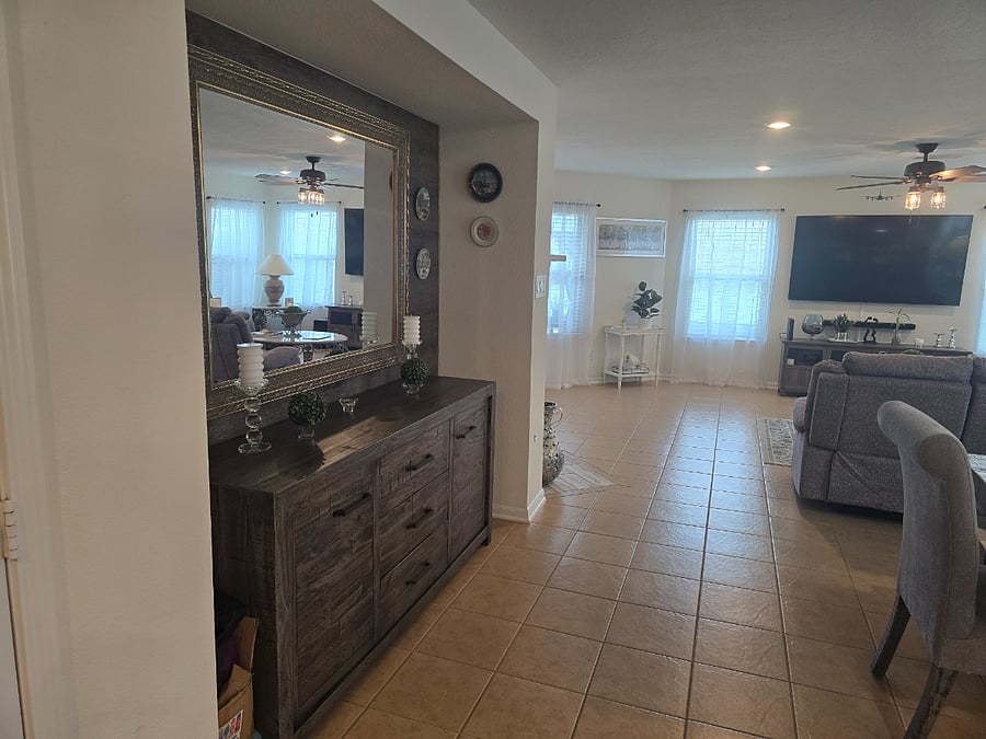 Furnished Finder property 1016573_1 photo 14