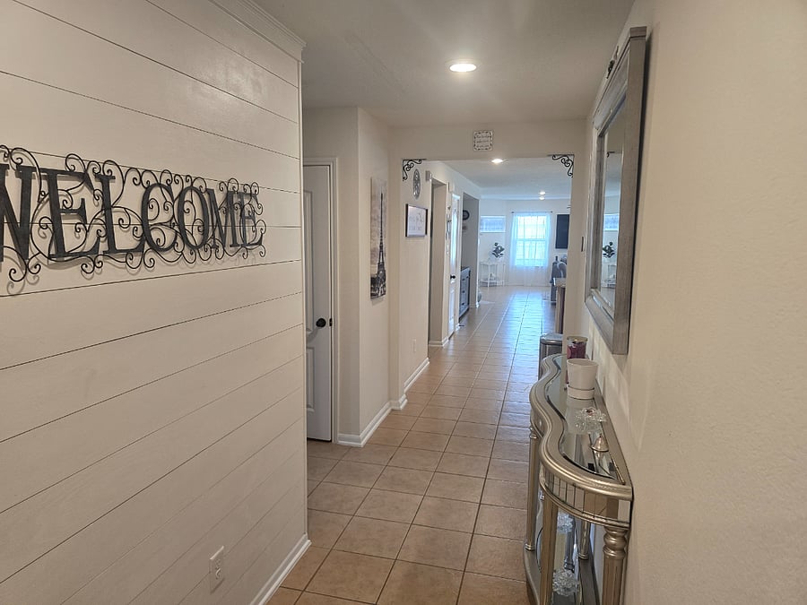 Furnished Finder property 1016573_1 photo 22