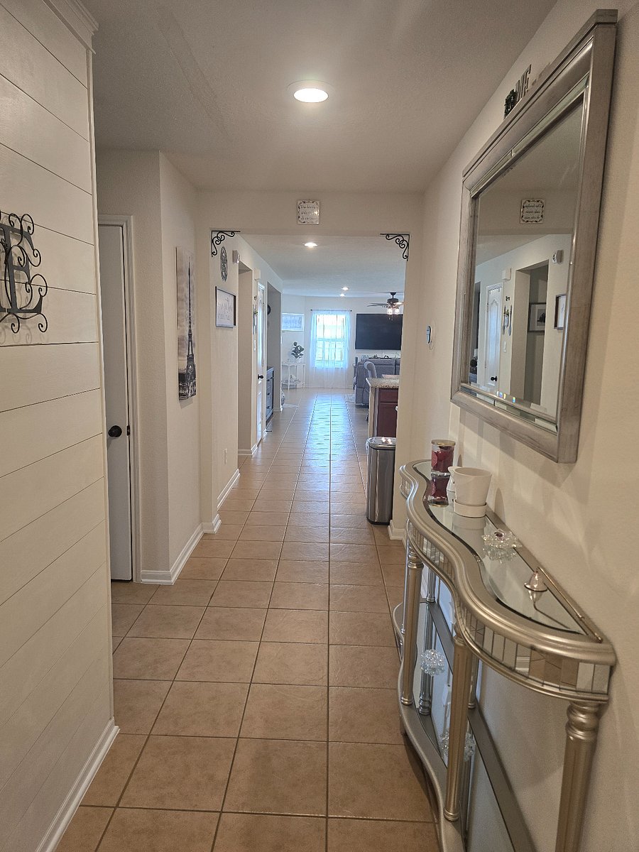 Furnished Finder property 1016573_1 photo 29