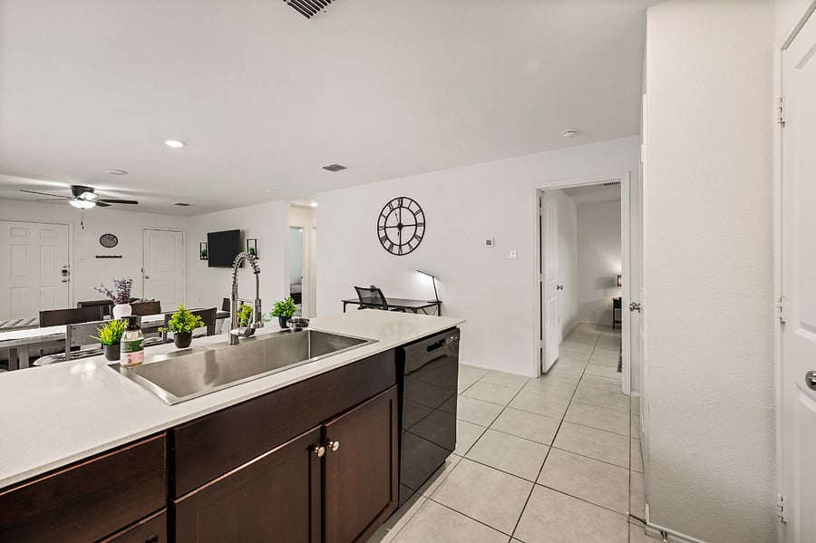 Furnished Finder property 1016574_1 photo 10