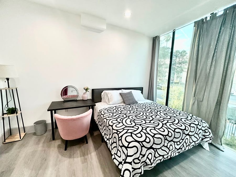 Furnished Finder property 1016578_3 photo 6