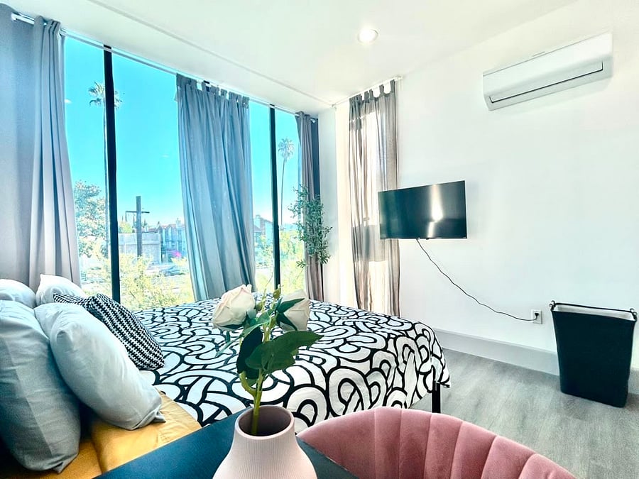 Furnished Finder property 1016578_3 photo 23