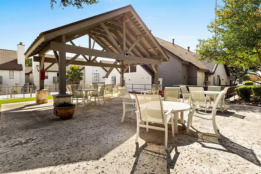 Furnished Finder property 1016591_1 photo 20