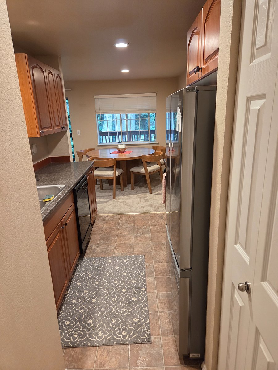 Furnished Finder property 1016600_1 photo 16