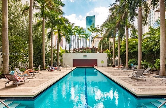 Furnished Finder property 1016605_1 photo 17