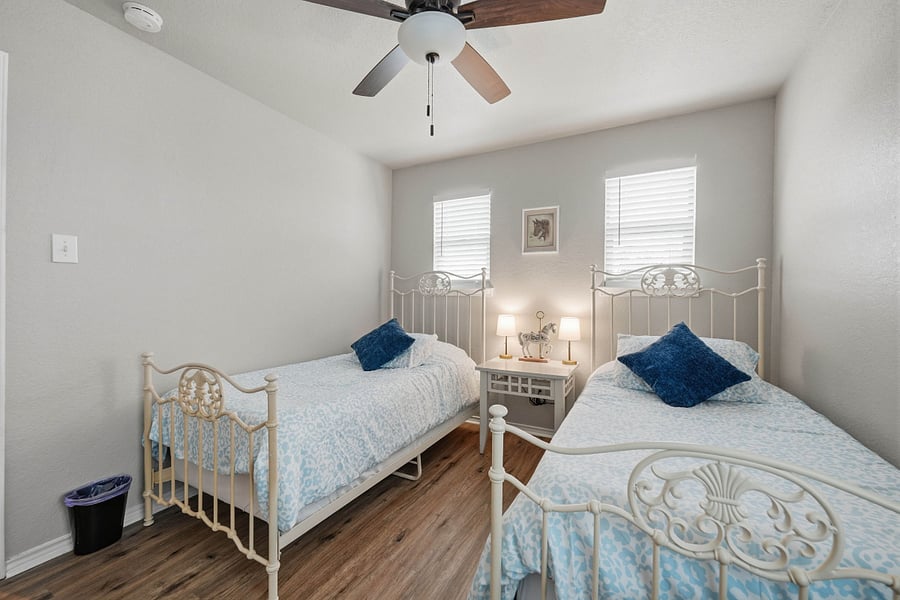 Furnished Finder property 1016613_1 photo 42