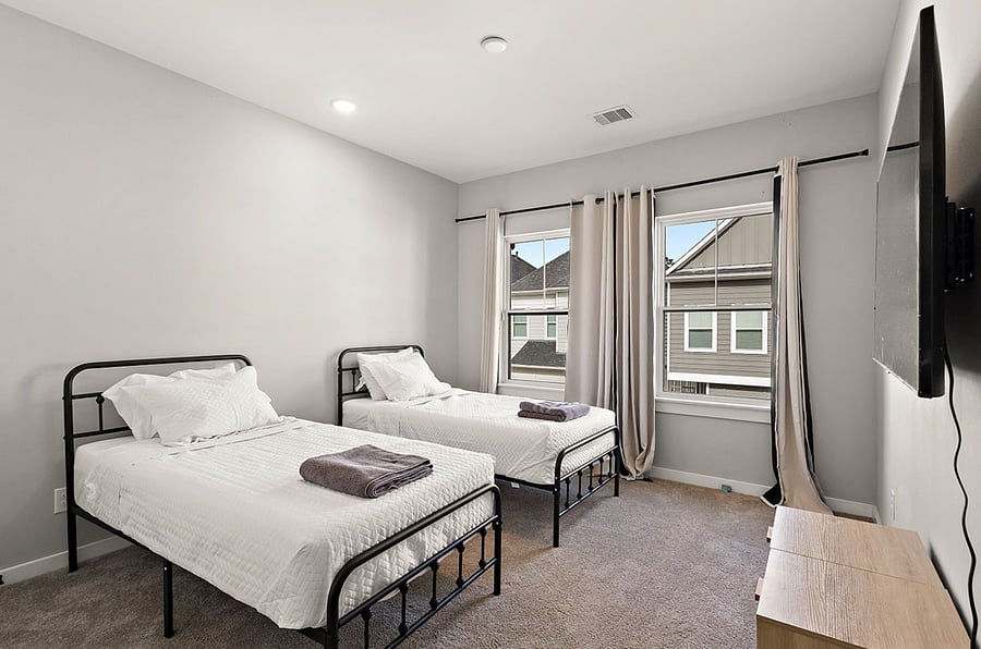 Furnished Finder property 1016614_1 photo 11
