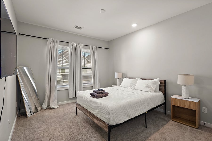 Furnished Finder property 1016614_1 photo 13