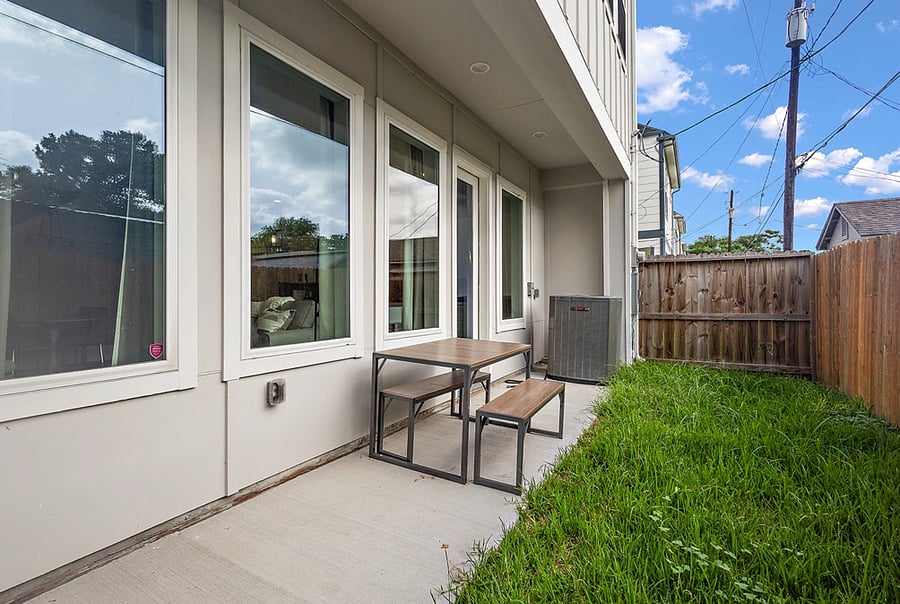 Furnished Finder property 1016614_1 photo 22