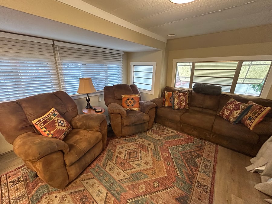 Furnished Finder property 1016615_1 photo 3
