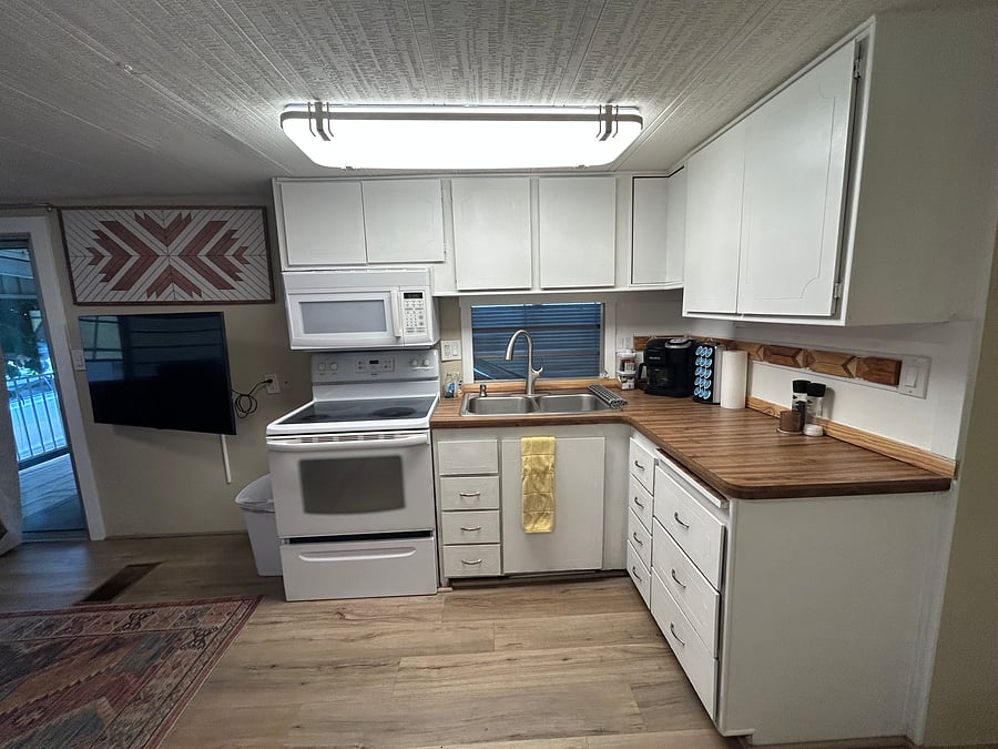 Furnished Finder property 1016615_1 photo 4