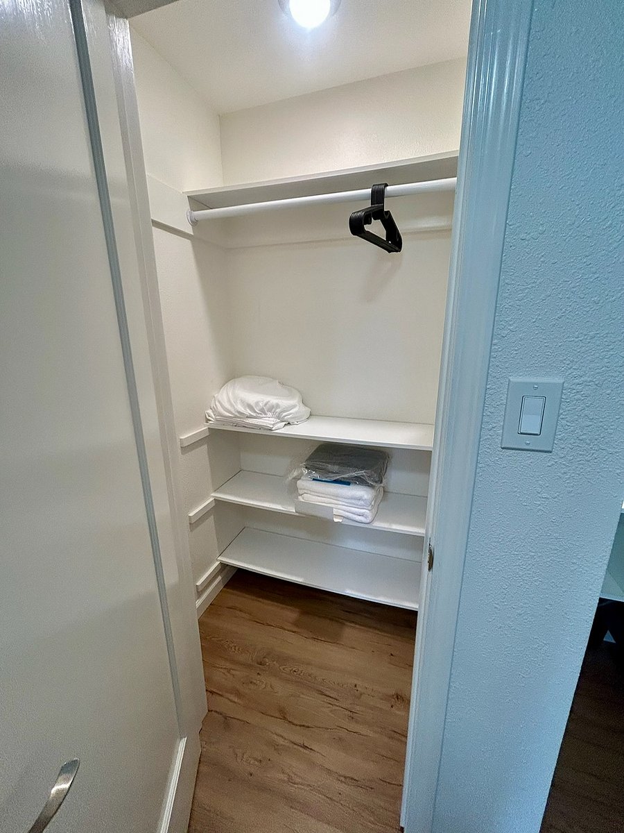 Furnished Finder property 1016619_1 photo 11