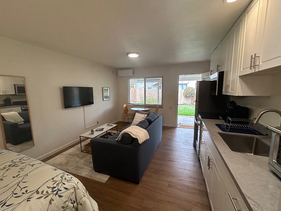 Furnished Finder property 1016619_1 photo 6