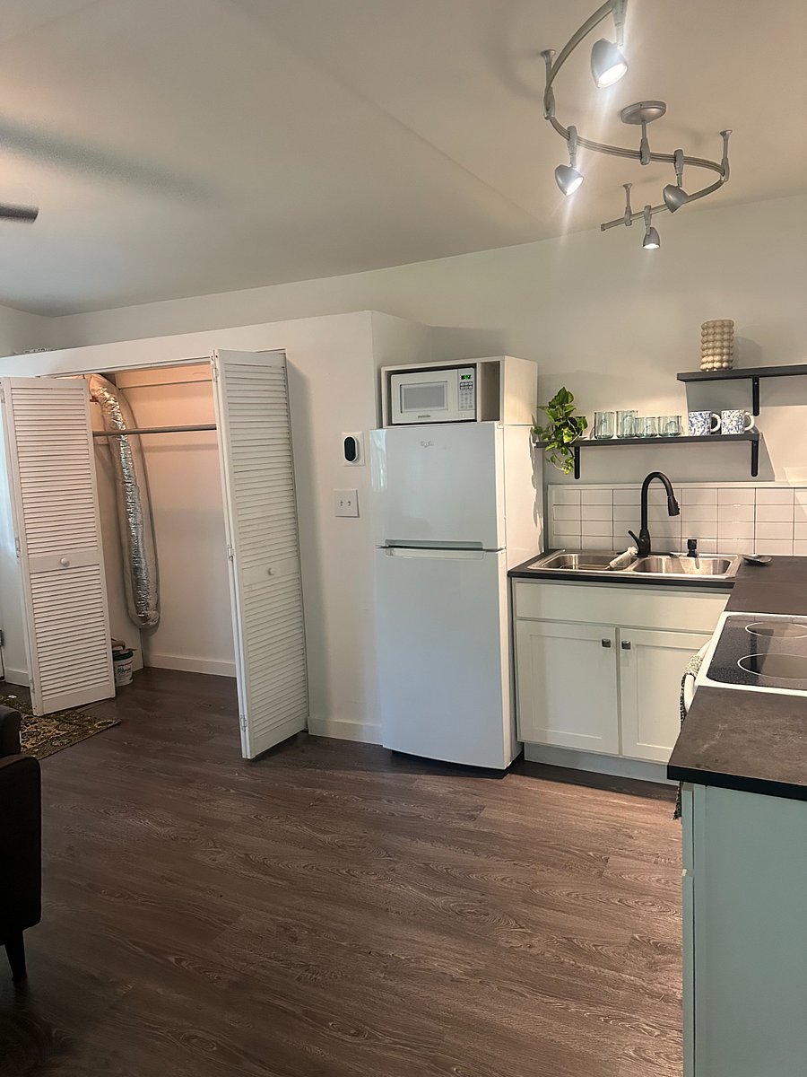 Furnished Finder property 1016620_1 photo 2