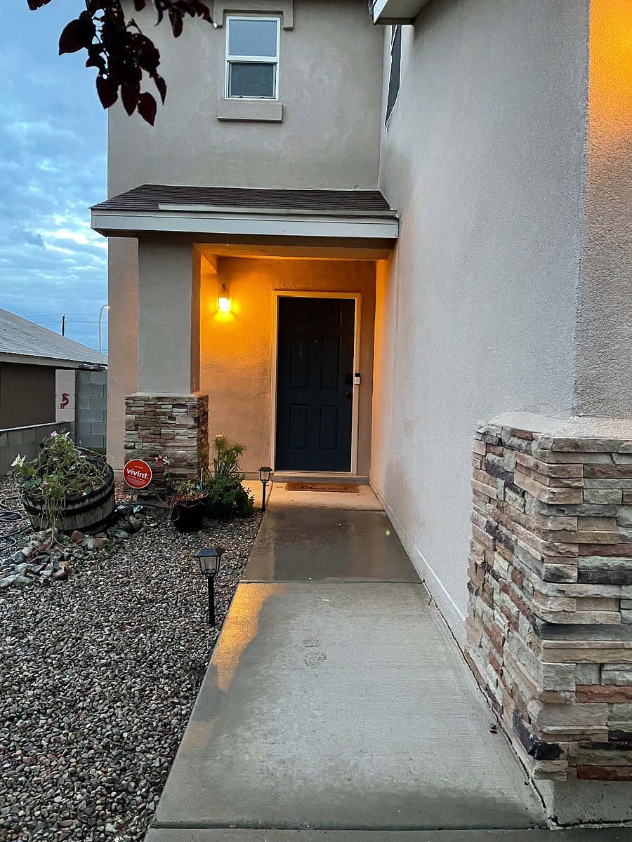 Furnished Finder property 1016647_1 photo 1