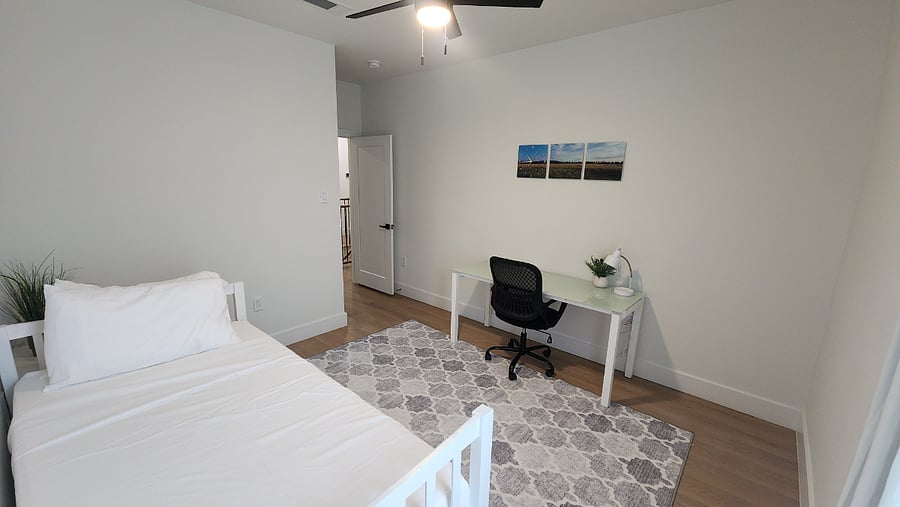 Furnished Finder property 1016662_1 photo 10