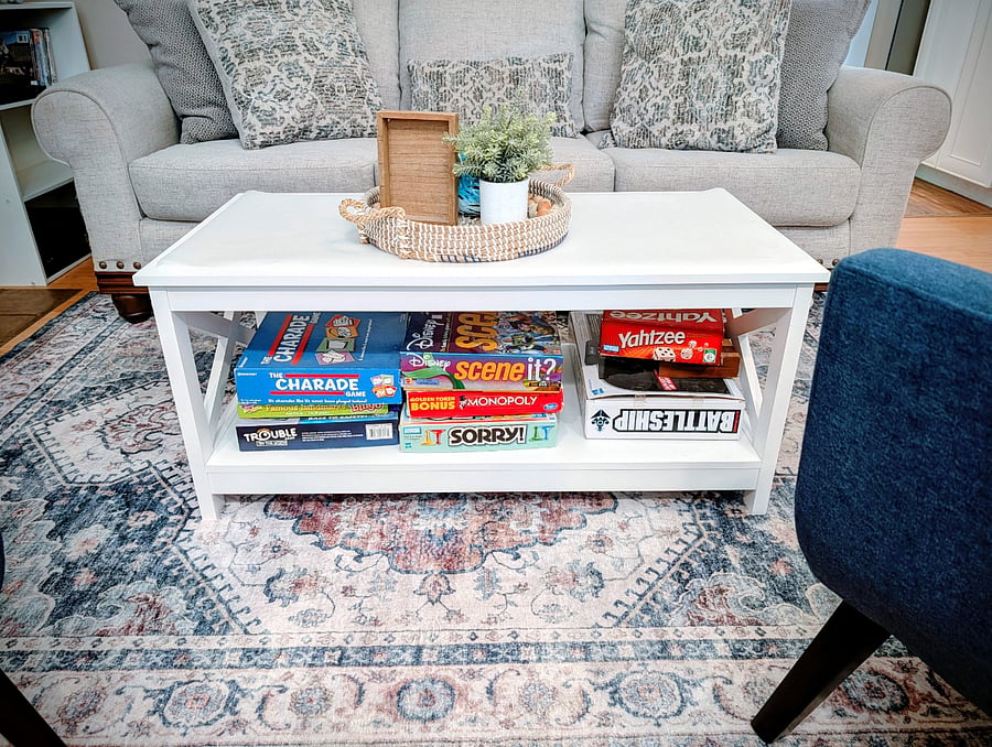 LIVING ROOM GAMES