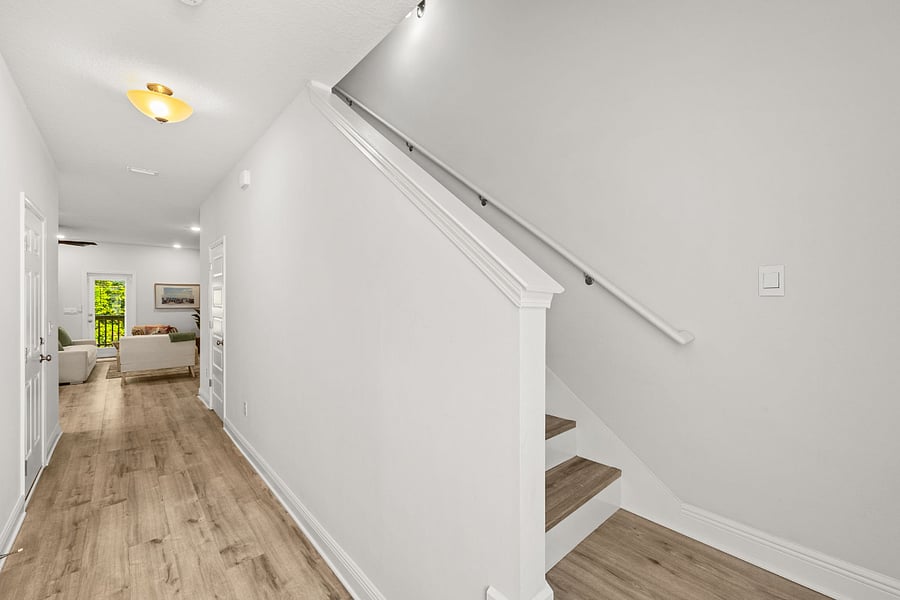 Furnished Finder property 1016689_1 photo 17